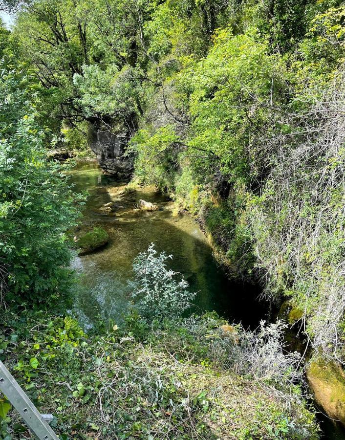 Appartamento Moulin De L'Oulette Soubes Esterno foto
