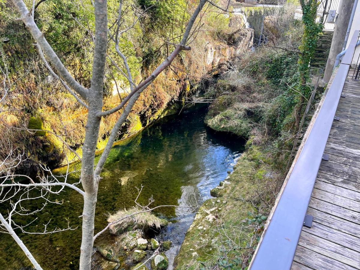 Appartamento Moulin De L'Oulette Soubes Esterno foto